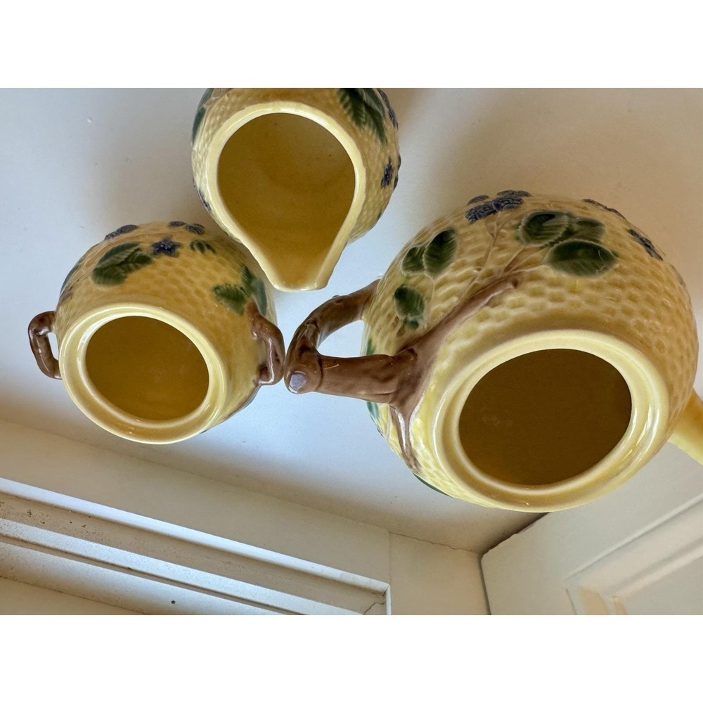 VINTAGE SIGNED TIFFANY MAJOLICA TEA SET PITCHER CREAMER SUGAR BOWL PORTUGAL - Picture 16 of 16